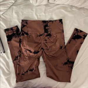 Marble workout leggings